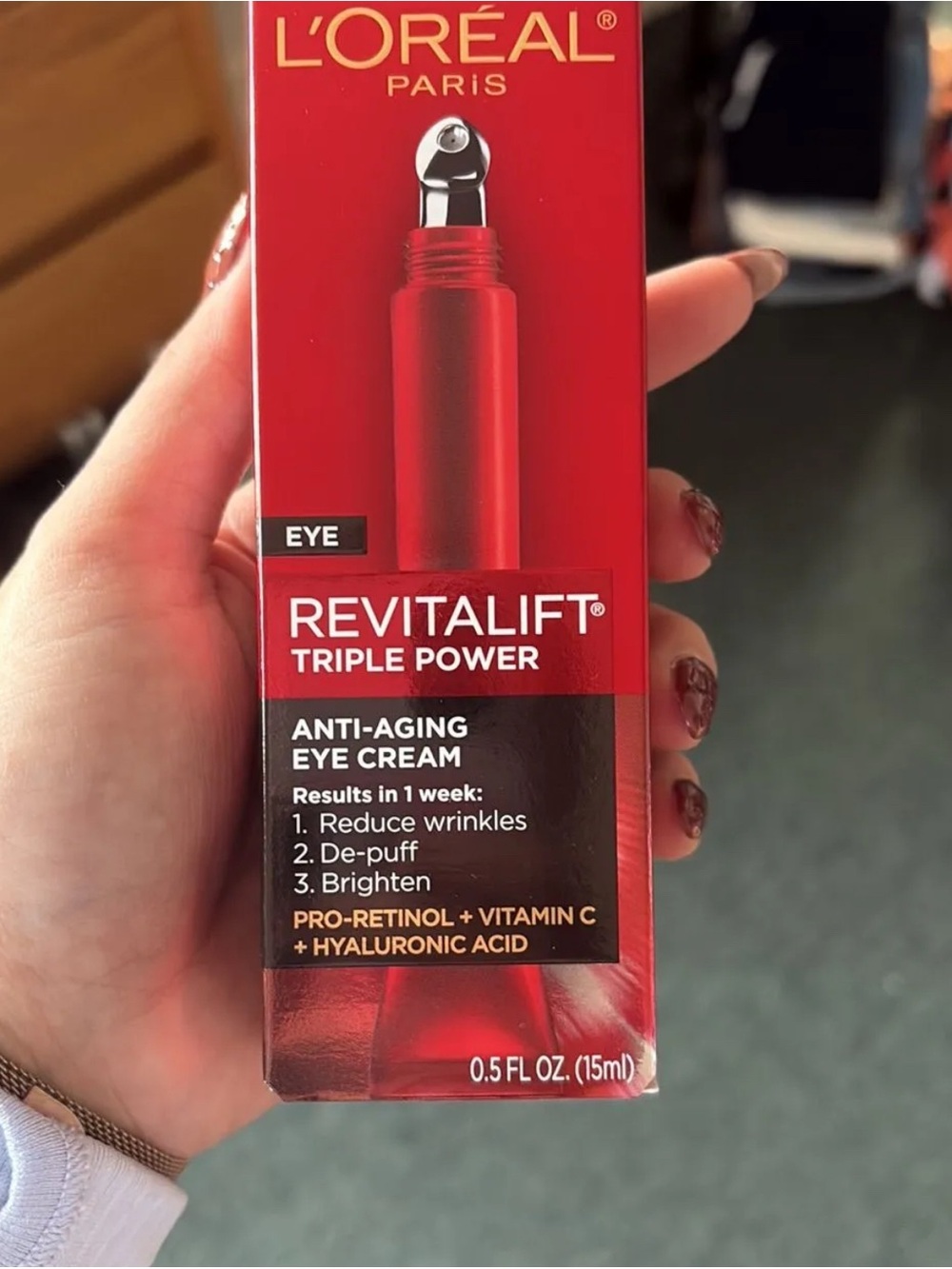L’Oreal Revitalift Triple Power Anti-Aging Eye Cream - Red